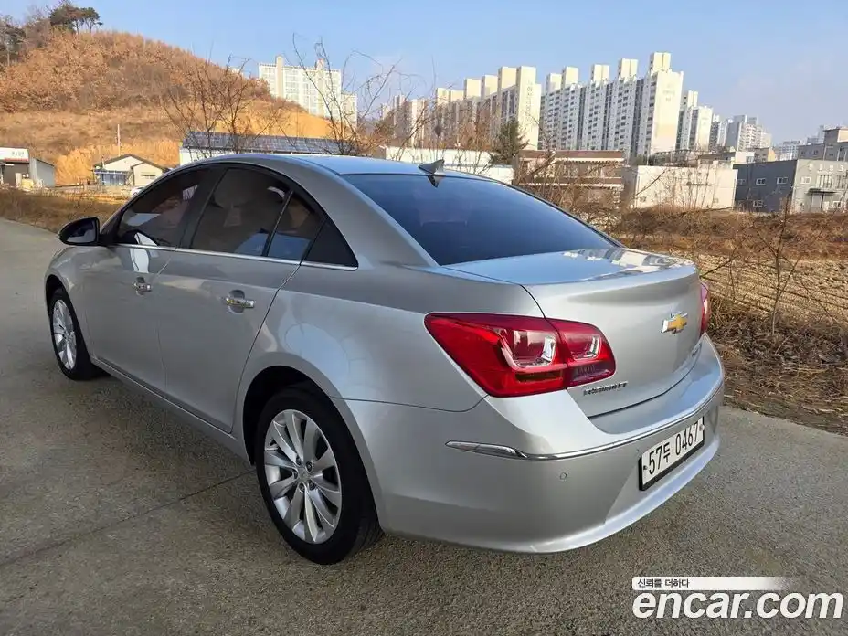 Chevrolet Cruze 2016 1.8 Автомат в Москве № 104358, фото 3