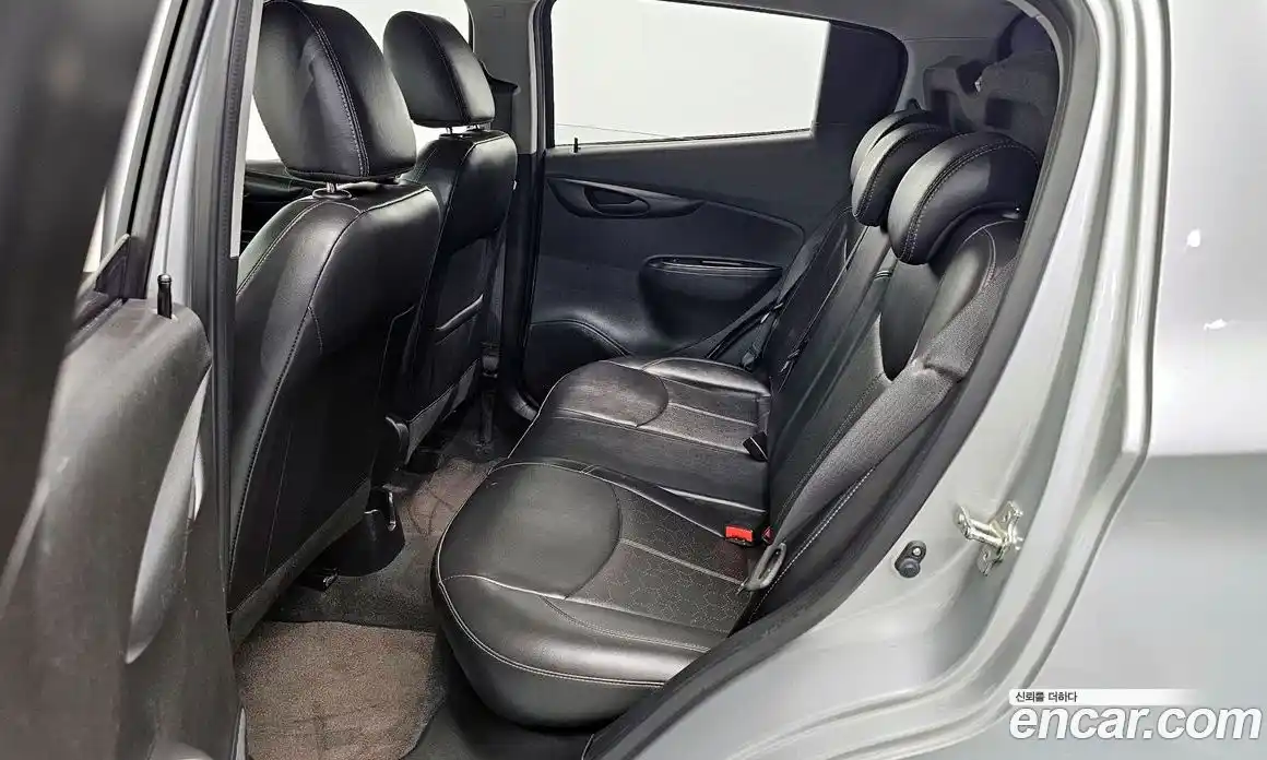 Chevrolet Spark 2017 1.0 Автомат в Москве № 104420, фото 11