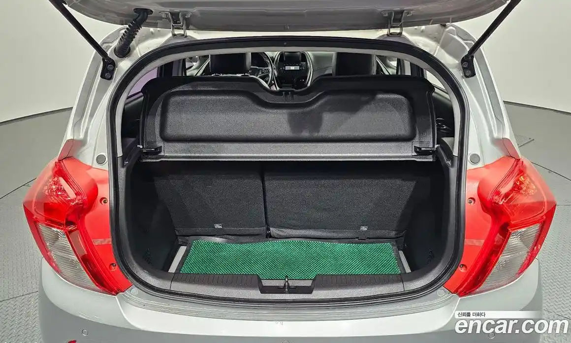 Chevrolet Spark 2017 1.0 Автомат в Москве № 104420, фото 20