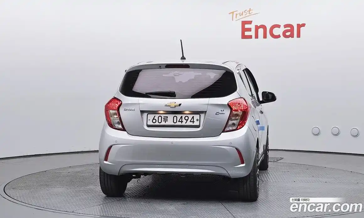 Chevrolet Spark 2017 1.0 Автомат в Москве № 104420, фото 4