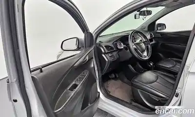 Chevrolet Spark 2017 1.0 Автомат в Москве № 104420, миниатюра 10