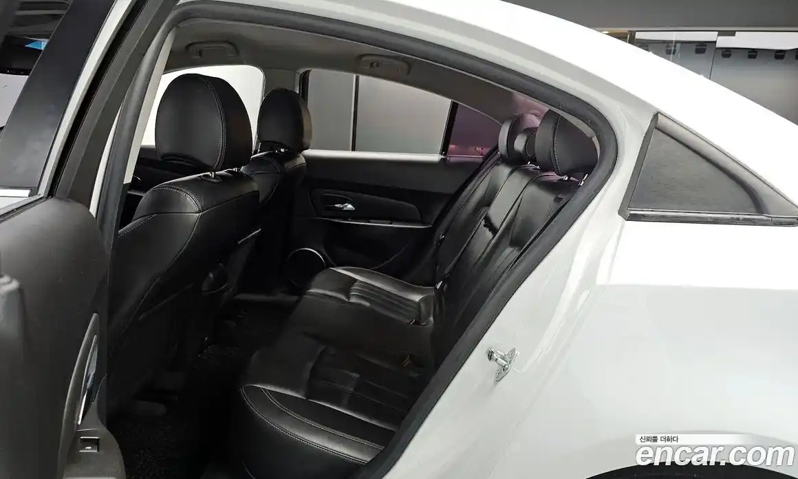 Chevrolet Cruze 2015 1.8 Автомат в Москве № 104460, фото 19