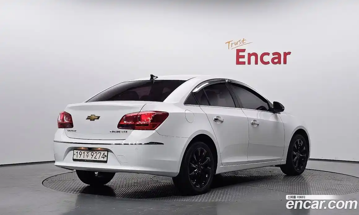 Chevrolet Cruze 2015 1.8 Автомат в Москве № 104460, фото 8