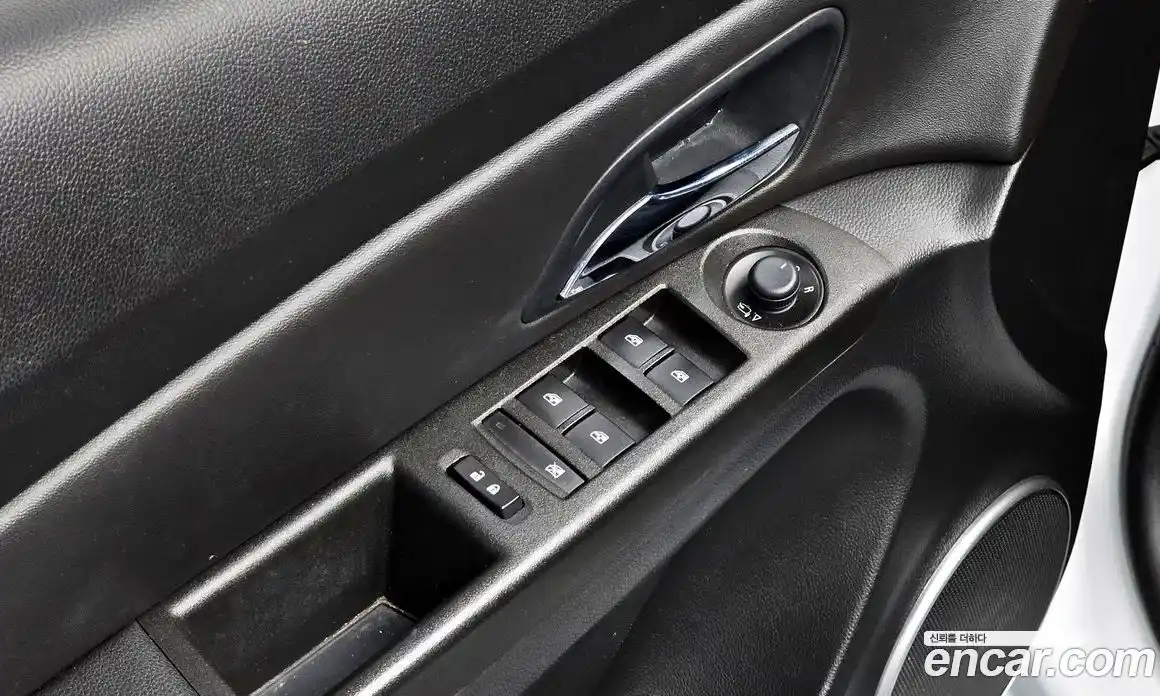 Chevrolet Cruze 2015 1.8 Автомат в Москве № 104460, фото 10