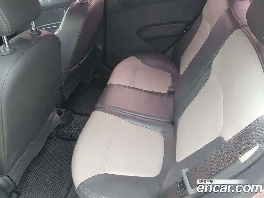 Chevrolet Spark 2012 1.0 Автомат в Москве № 105096, фото 13