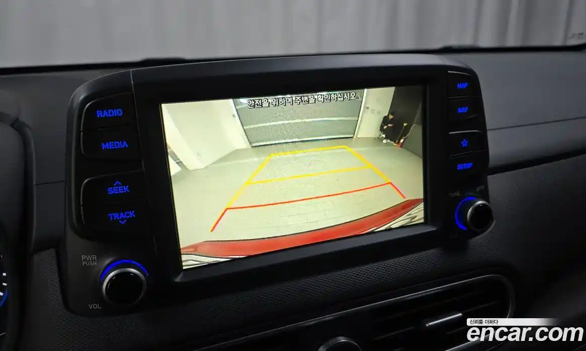 Hyundai Kona 2019 1.6 Автомат в Москве № 112120, фото 12