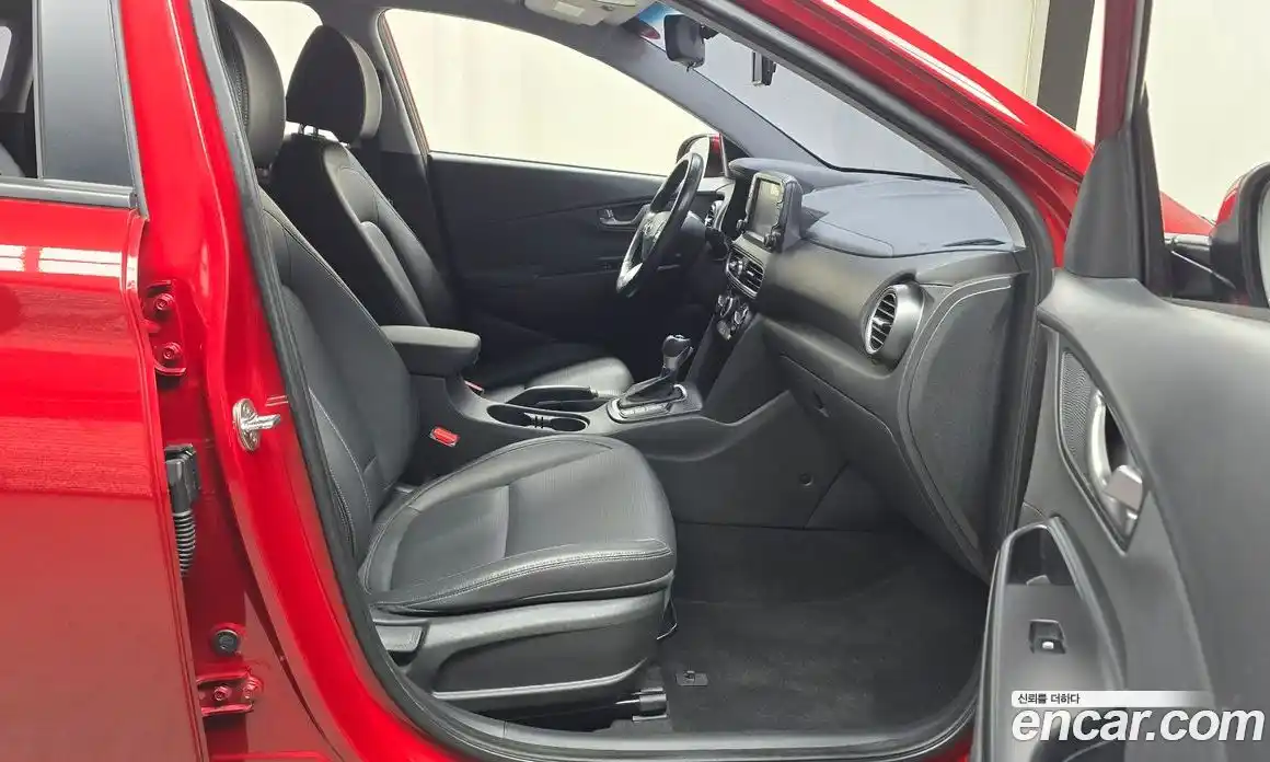 Hyundai Kona 2019 1.6 Автомат в Москве № 112120, фото 16