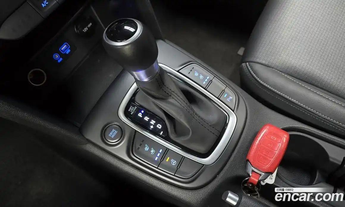 Hyundai Kona 2019 1.6 Автомат в Москве № 112120, фото 18