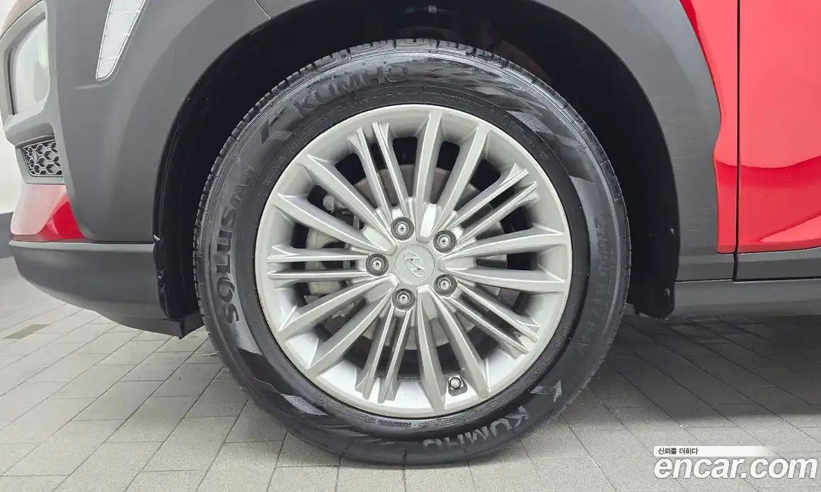 Hyundai Kona 2019 1.6 Автомат в Москве № 112120, фото 9