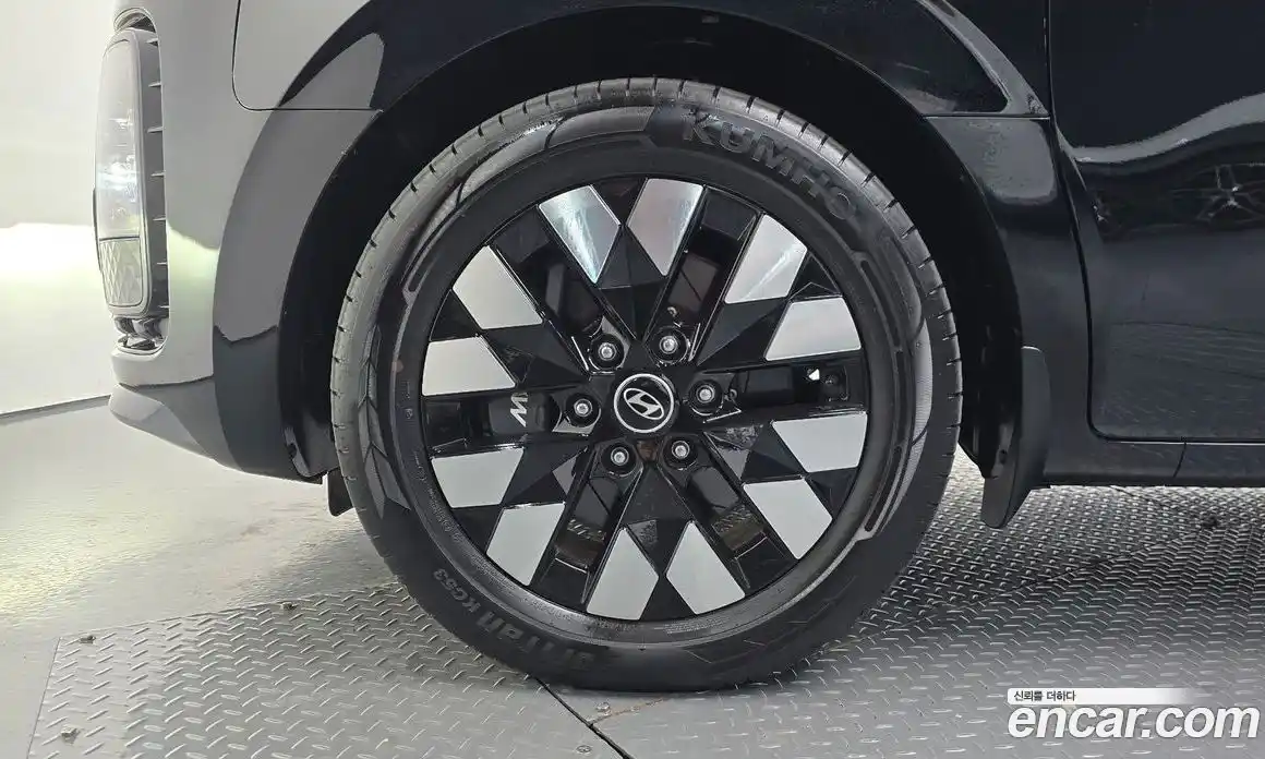 Hyundai Staria 2025 2.2 Автомат в Москве № 112267, фото 4