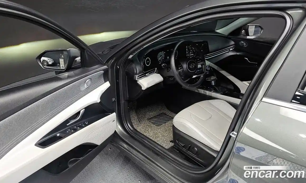 Hyundai Avante 2022 1.6 Автомат в Москве № 112710, фото 20