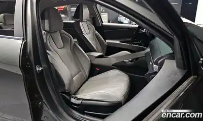 Hyundai Avante 2022 1.6 Автомат в Москве № 112710, миниатюра 2
