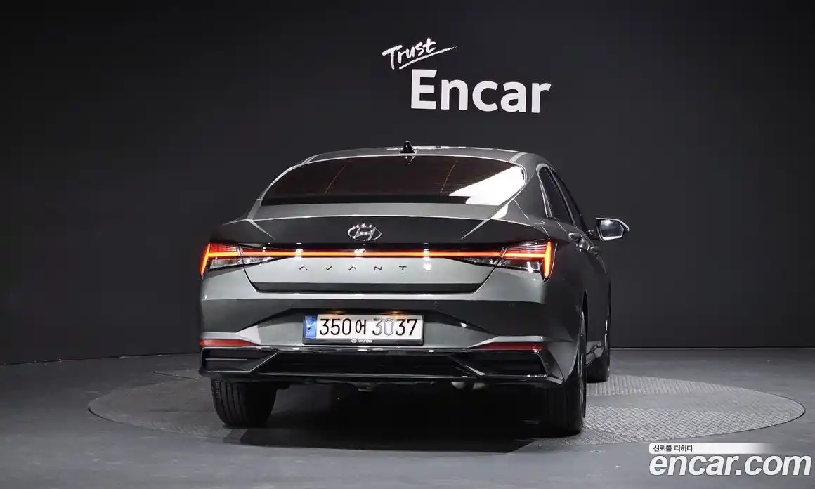 Hyundai Avante 2022 1.6 Автомат в Москве № 112710, фото 3