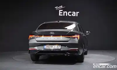 Hyundai Avante 2022 1.6 Автомат в Москве № 112710, миниатюра 3