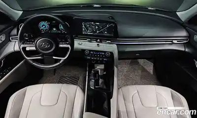 Hyundai Avante 2022 1.6 Автомат в Москве № 112710, миниатюра 4