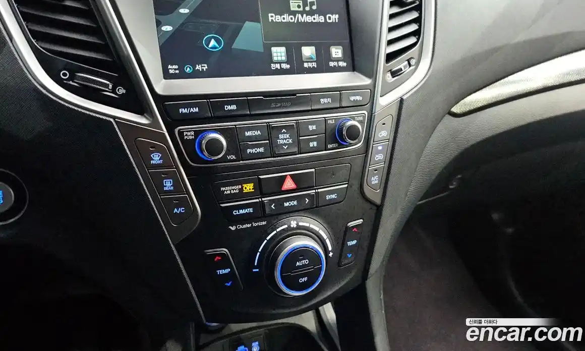 Hyundai Santa Fe 2018 2.0 Автомат в Москве № 113340, фото 13