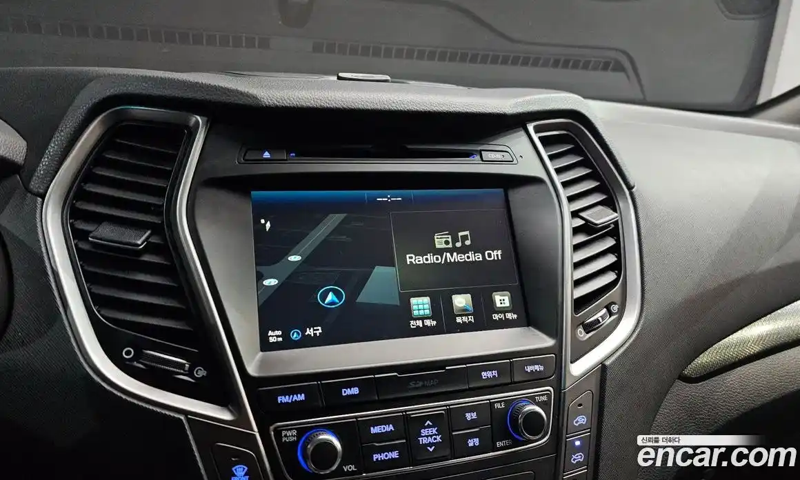 Hyundai Santa Fe 2018 2.0 Автомат в Москве № 113340, фото 3