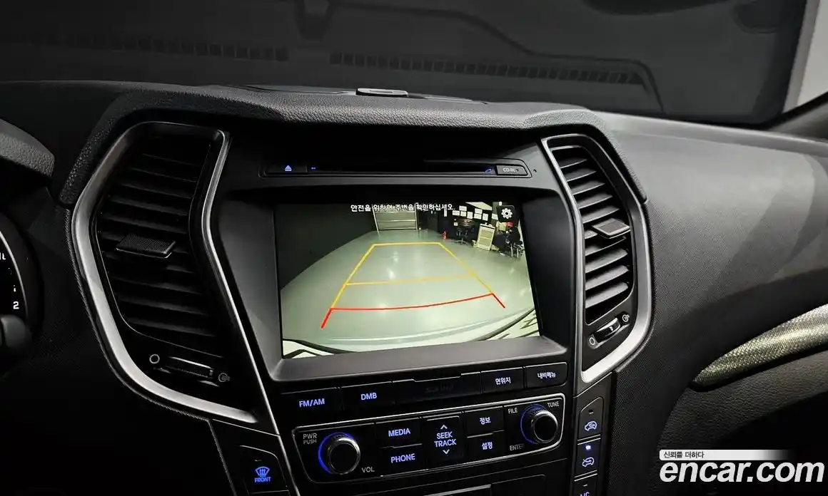 Hyundai Santa Fe 2018 2.0 Автомат в Москве № 113340, фото 8