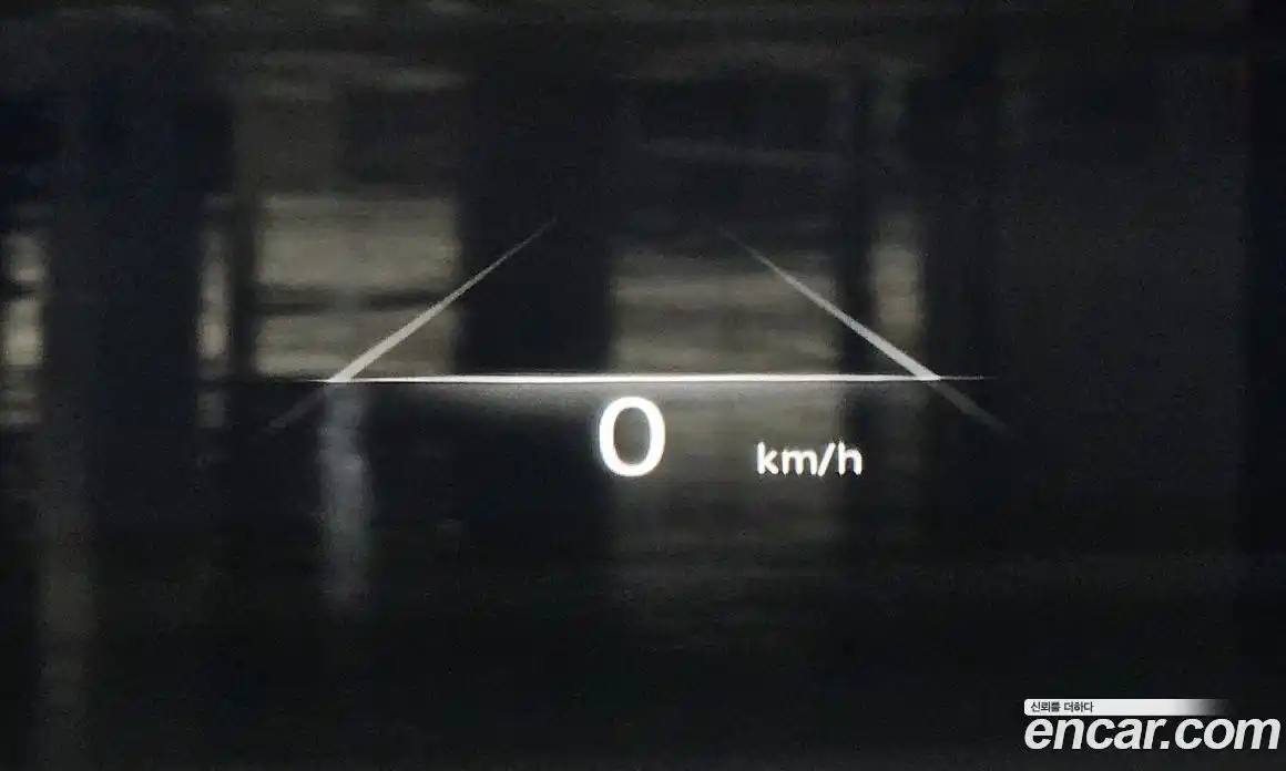 Genesis GV70 2023 2.5 Автомат в Москве № 114155, фото 12