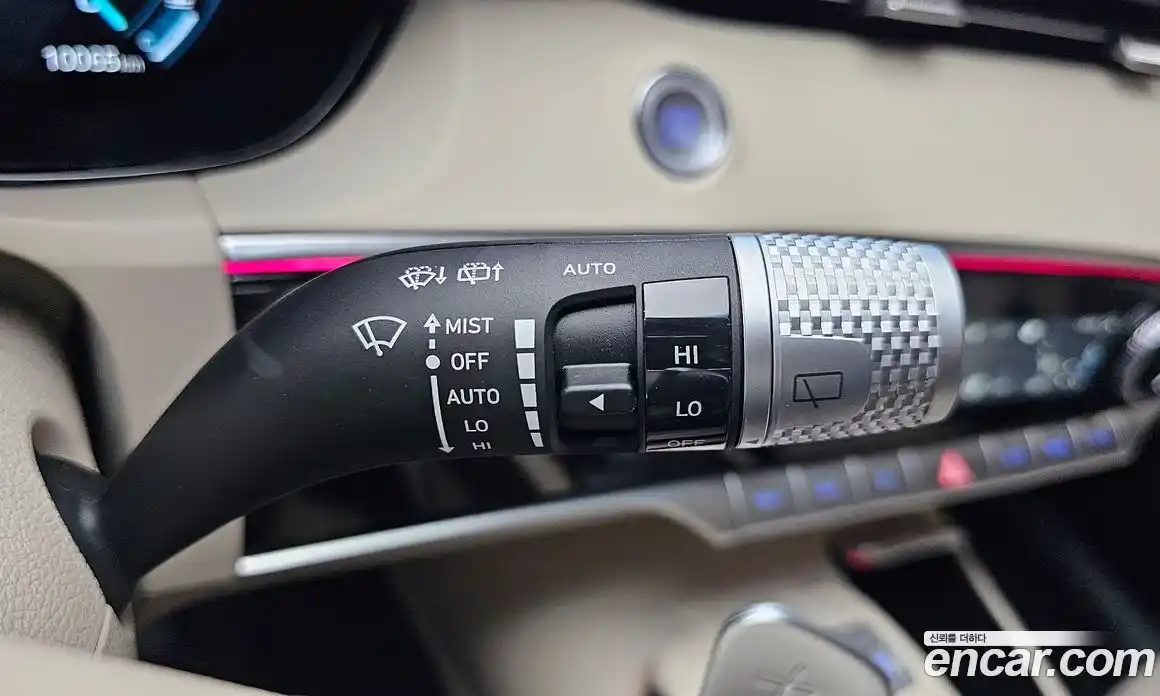 Genesis GV70 2023 2.5 Автомат в Москве № 114155, фото 18