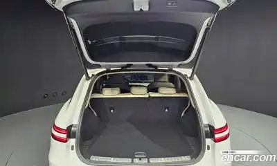 Genesis GV70 2023 2.5 Автомат в Москве № 114155, миниатюра 2