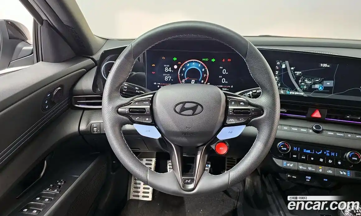 Hyundai Avante 2024 2.0 Механическая в Москве № 119490, фото 5