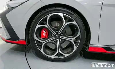 Hyundai Avante 2024 2.0 Механическая в Москве № 119490, миниатюра 7