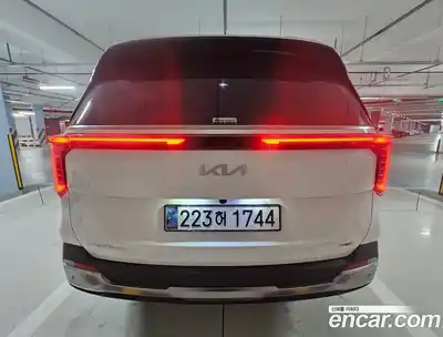 Kia Canival 2024 1.6 Автомат в Москве № 120303, миниатюра 4