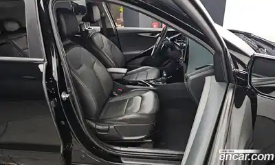 Kia Niro 2023 1.6 Автомат в Москве № 120411, миниатюра 11