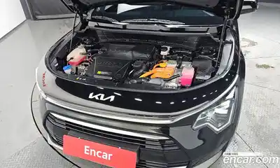 Kia Niro 2023 1.6 Автомат в Москве № 120411, миниатюра 5