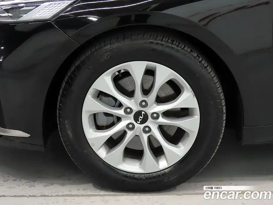 Kia K8 2024 2.5 Автомат в Москве № 121063, фото 20