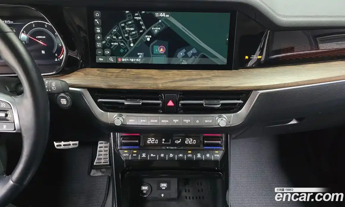 Kia Mohave 2021 3.0 Автомат в Москве № 122123, фото 4