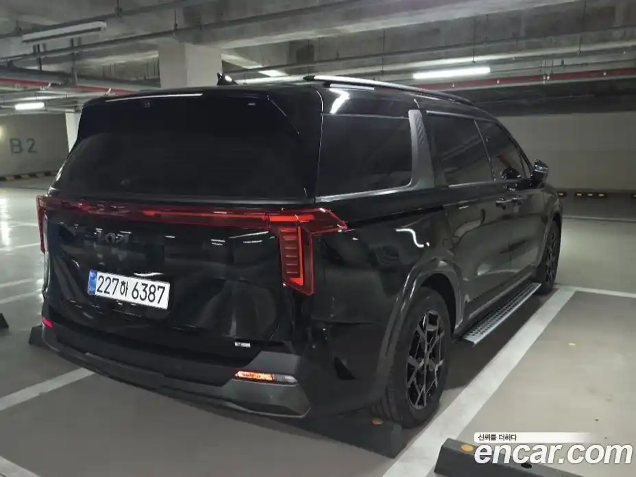 Kia Canival 2026 1.6 Автомат в Москве № 123746, фото 6