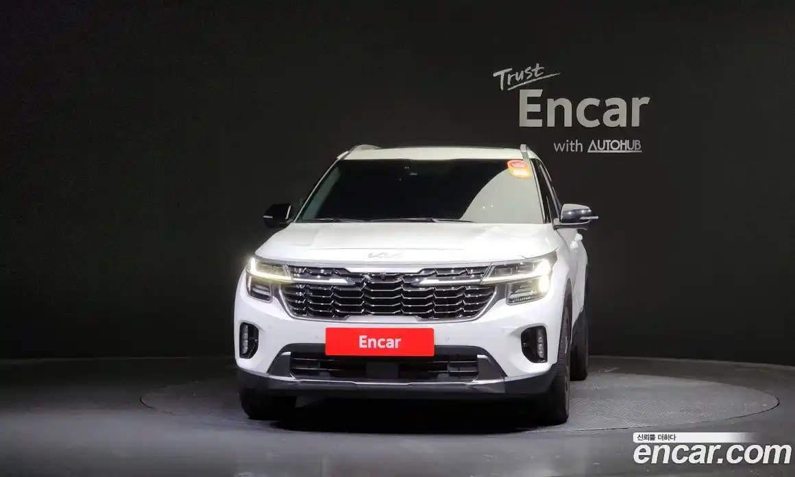 Kia Seltos 2023 1.6 Автомат в Москве № 123988, фото 13