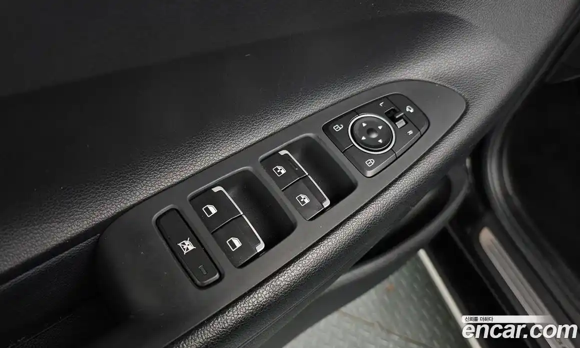 Hyundai Grandeur 2018 2.4 Автомат в Москве № 125257, фото 12