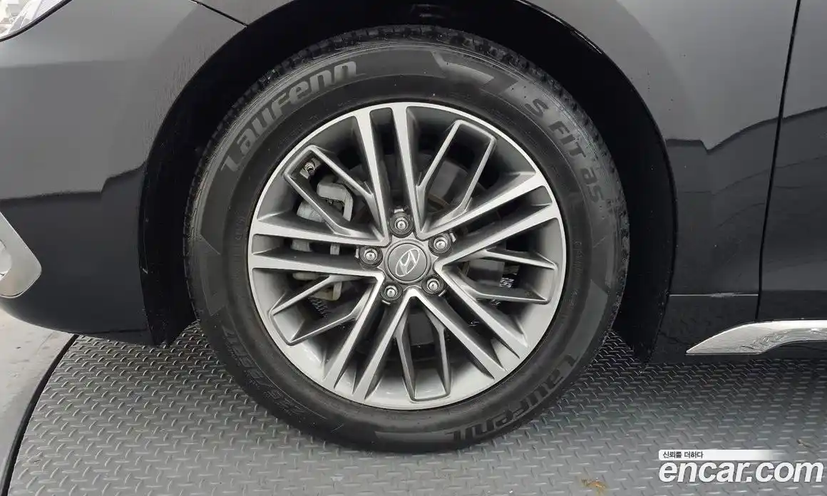 Hyundai Grandeur 2018 2.4 Автомат в Москве № 125257, фото 15