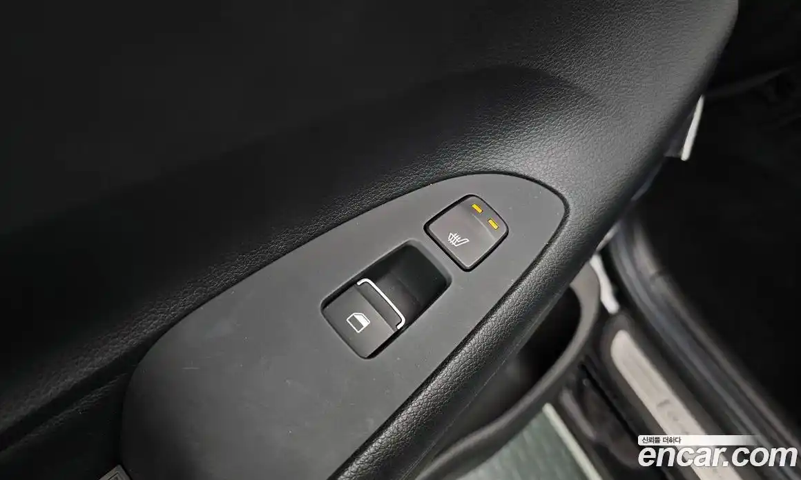 Hyundai Grandeur 2018 2.4 Автомат в Москве № 125257, фото 20