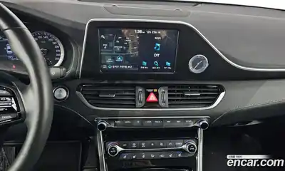 Hyundai Grandeur 2018 2.4 Автомат в Москве № 125257, миниатюра 10