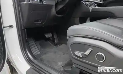 Hyundai Santa Fe 2024 1.6 Автомат в Москве № 125311, миниатюра 2