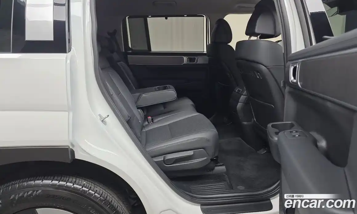 Hyundai Santa Fe 2024 1.6 Автомат в Москве № 125311, фото 3