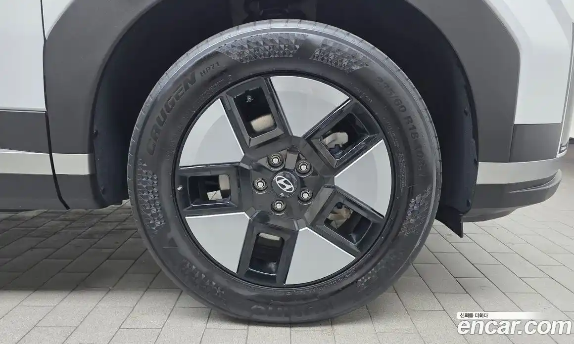 Hyundai Santa Fe 2024 1.6 Автомат в Москве № 125311, фото 5