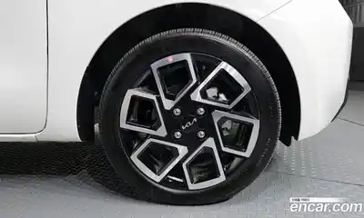 Kia Ray 2024 1.0 Автомат в Москве № 127797, миниатюра 3