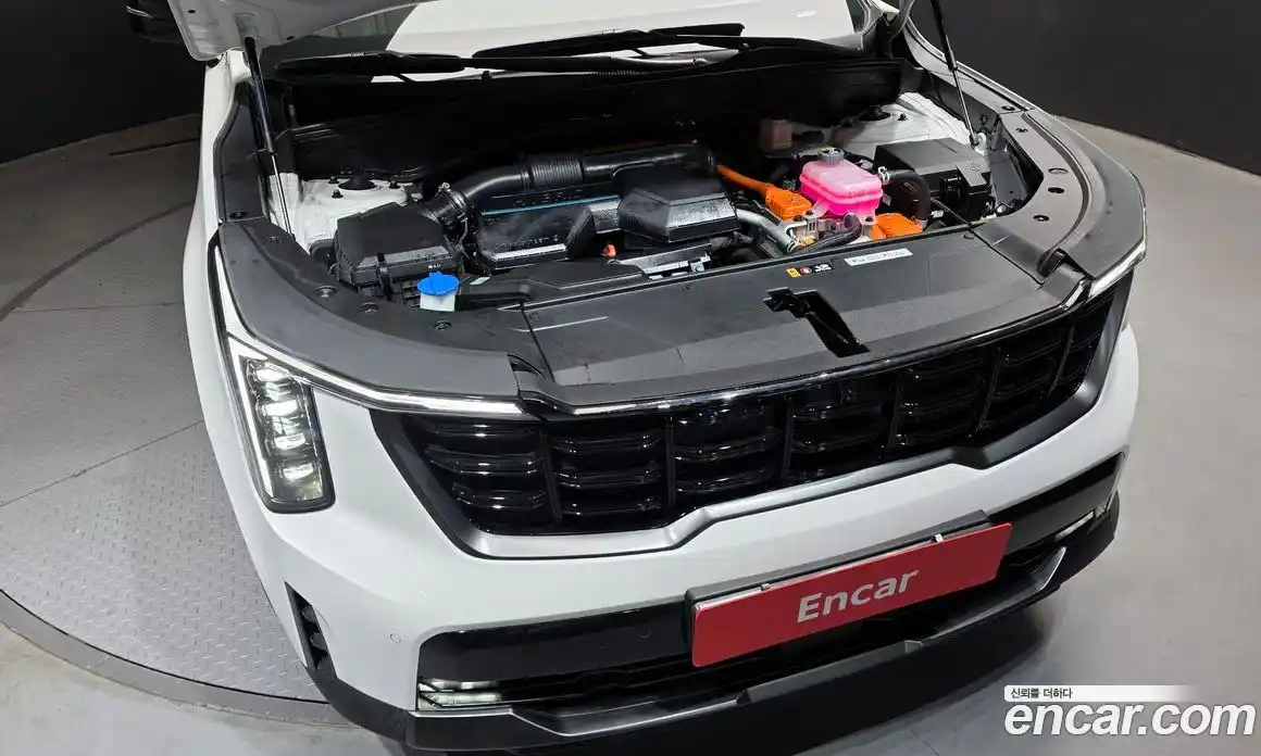 Kia Sorento 2024 1.6 Автомат в Москве № 128289, фото 1