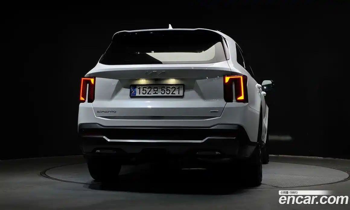 Kia Sorento 2024 1.6 Автомат в Москве № 128289, фото 15