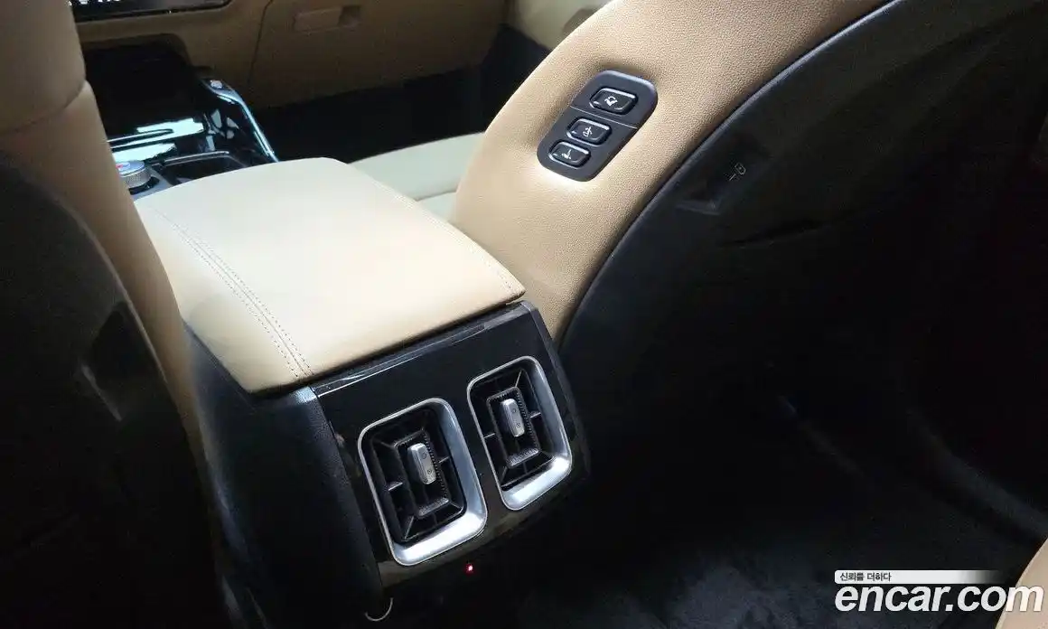 Kia Sorento 2024 1.6 Автомат в Москве № 128289, фото 18