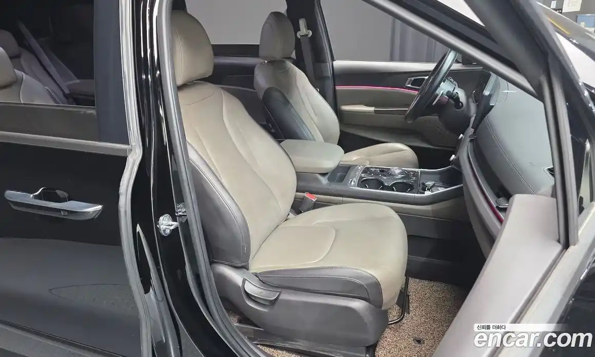 Kia Canival 2025 1.6 Автомат в Москве № 128406, фото 11