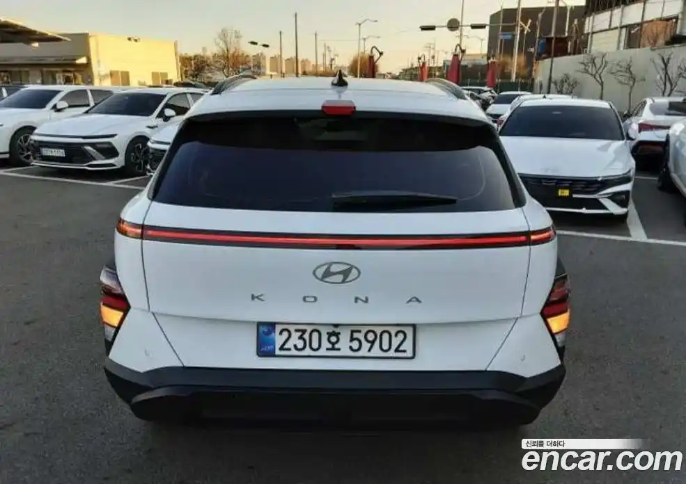 Hyundai Kona 2026 1.6 Автомат в Москве № 129349, фото 3