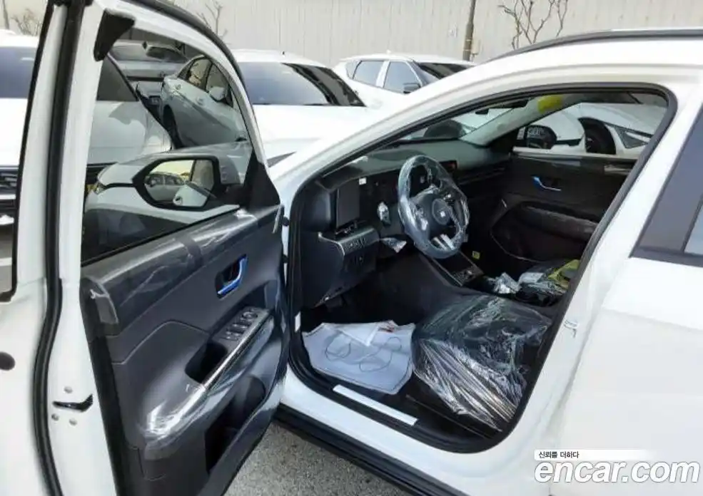 Hyundai Kona 2026 1.6 Автомат в Москве № 129349, фото 4