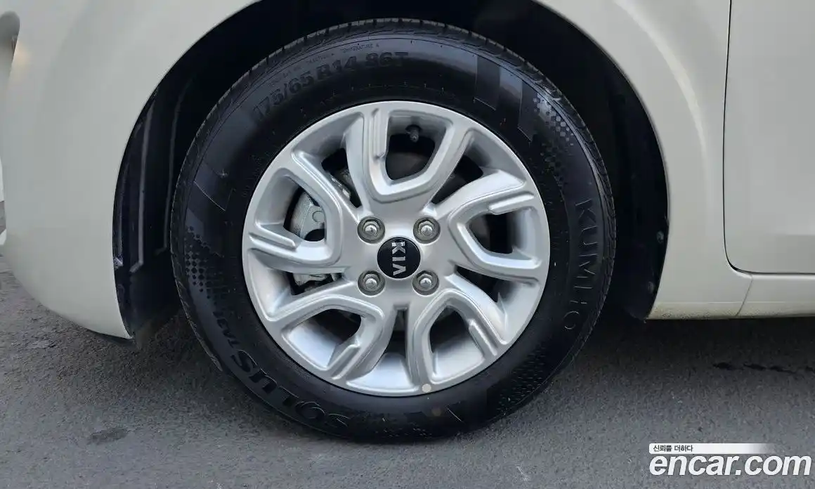 Kia Morning 2020 1.0 Автомат в Москве № 132488, фото 8