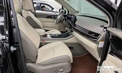 Kia Canival 2024 1.6 Автомат в Москве № 133909, миниатюра 4